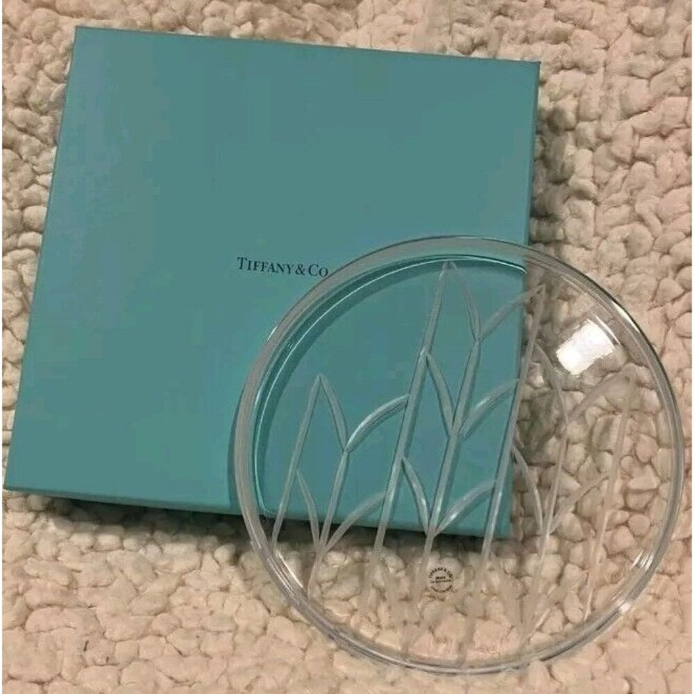 Tiffany & Co 8” Crystal Dessert/Salad Plate RETIRED Wheat Leaf Etched NEW - Picture 10 of 16